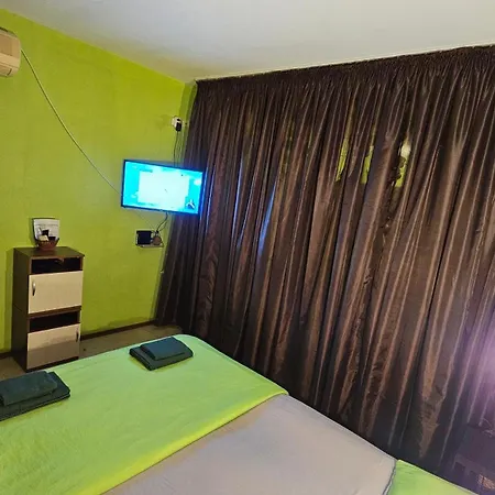Apartment 39 *